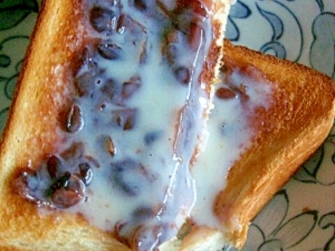 食パンdeミルクあんパン